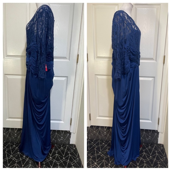 NWT! Adrianna Papell navy lace gown - Picture 3 of 10